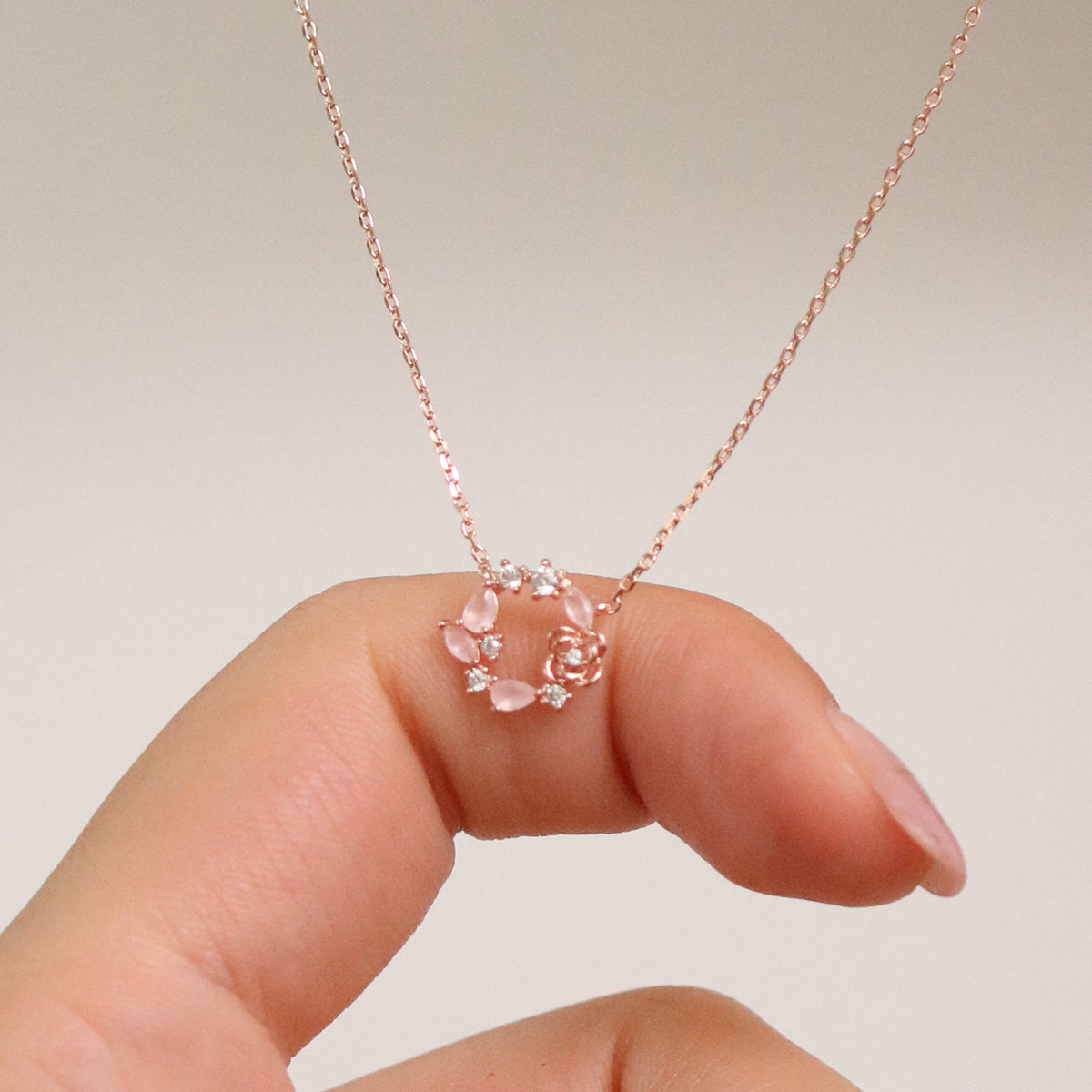 Cubic flower necklace-1