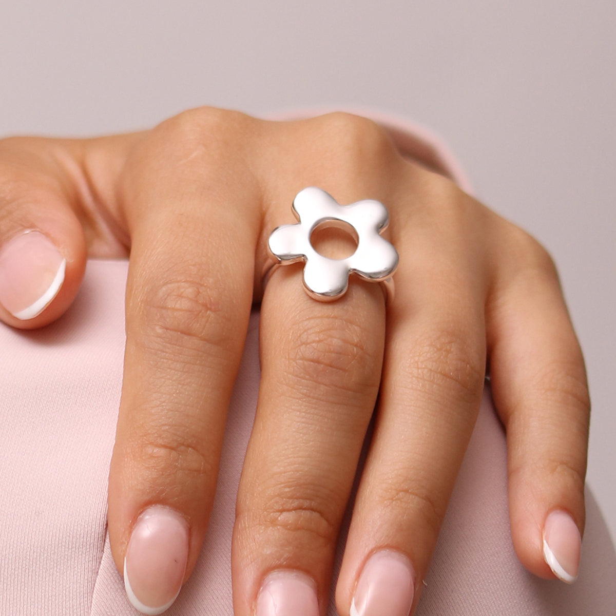Daisy Adjustable Silver Ring-2