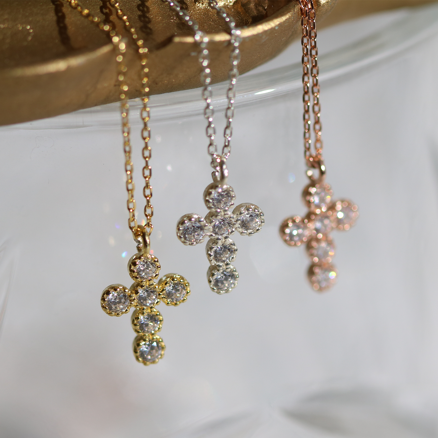 Cubic cross necklace-1