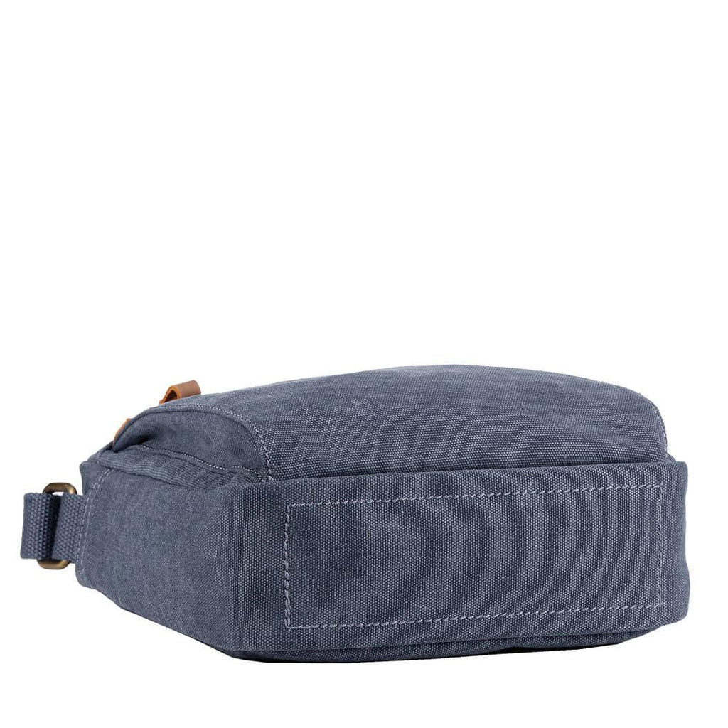 TRP0218 Troop London Classic Canvas Across Body Bag-4