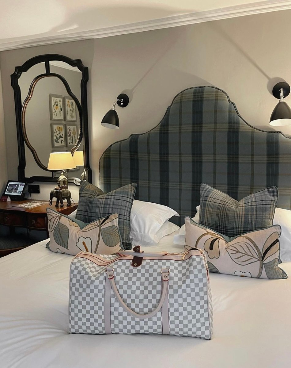 Checked Print Overnight Bag-11